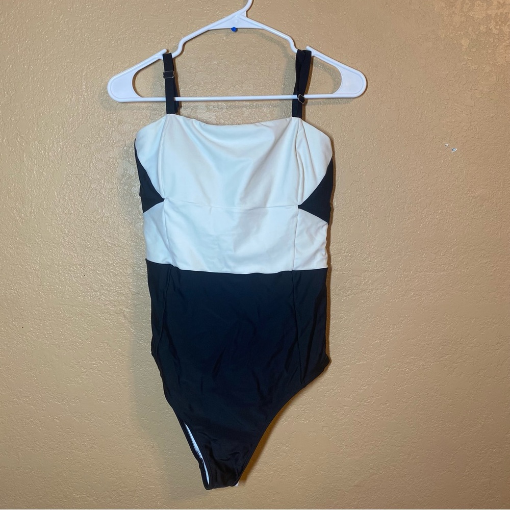 Summersalt Black and White One Piece Swimsuit